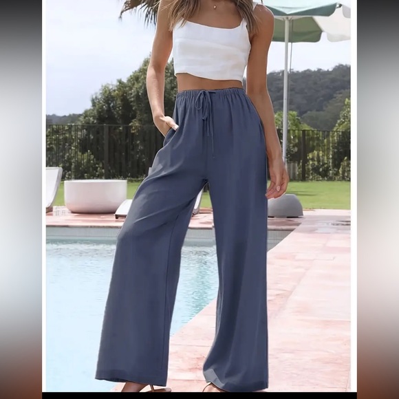 Pants - Linen & Cotton Wide-Leg Pants. Blue. NWT. Size Large